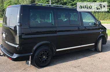 Грузопассажирский фургон Volkswagen Transporter 2010 в Львове