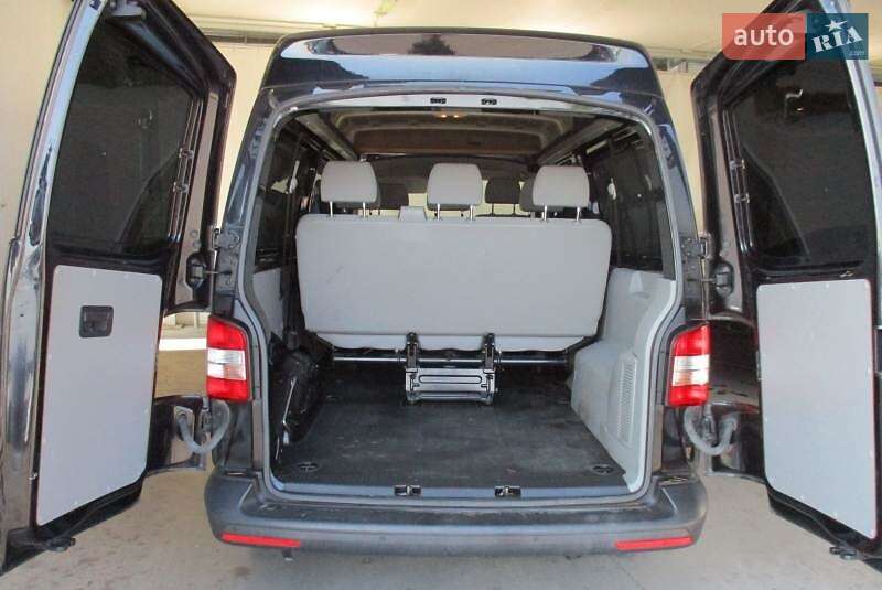 Минивэн Volkswagen Transporter 2015 в Николаеве
