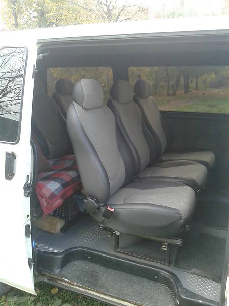 Вантажопасажирський фургон Volkswagen Transporter 1999 в Львові