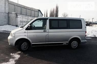 Грузопассажирский фургон Volkswagen Transporter 2005 в Александрие