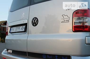 Грузопассажирский фургон Volkswagen Transporter 2005 в Александрие