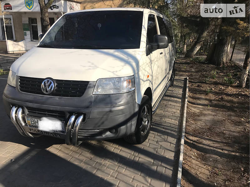 Вантажопасажирський фургон Volkswagen Transporter 2007 в Одесі
