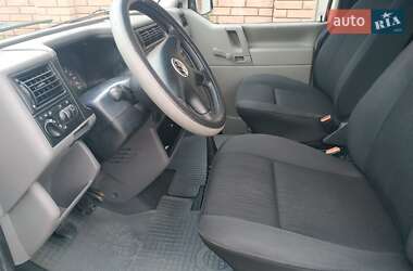 Мінівен Volkswagen Transporter 2001 в 