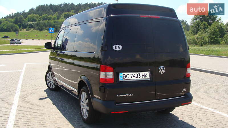 Минивэн Volkswagen Transporter 2015 в Николаеве