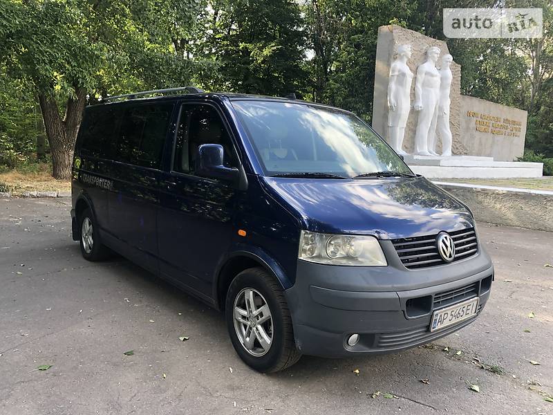 Грузопассажирский фургон Volkswagen Transporter 2006 в Никополе