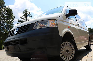 Мінівен Volkswagen Transporter 2004 в Трускавці