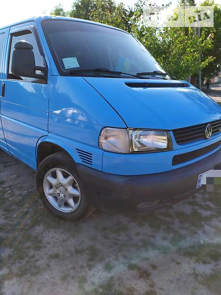 Мінівен Volkswagen Transporter 2002 в 