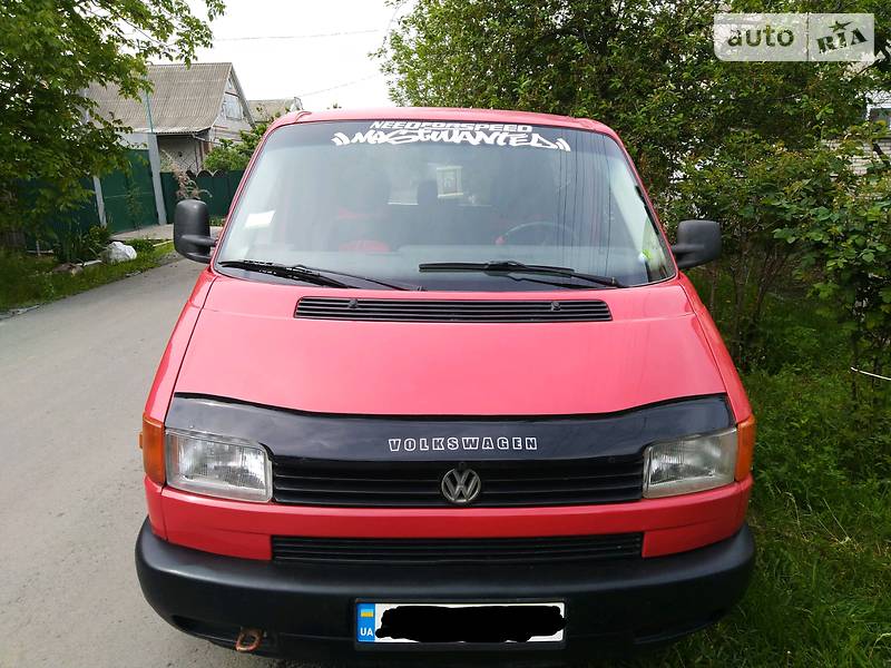 Грузопассажирский фургон Volkswagen Transporter 2002 в Гайсине