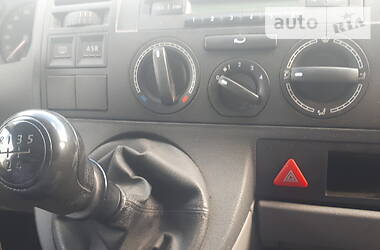 Мінівен Volkswagen Transporter 2007 в 