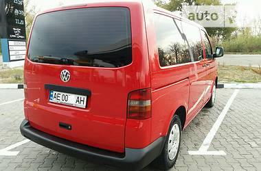 Минивэн Volkswagen Transporter 2004 в 