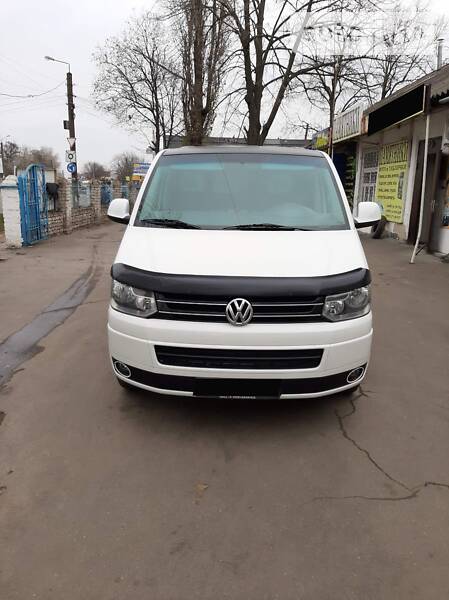 Универсал Volkswagen Transporter 2010 в Первомайске