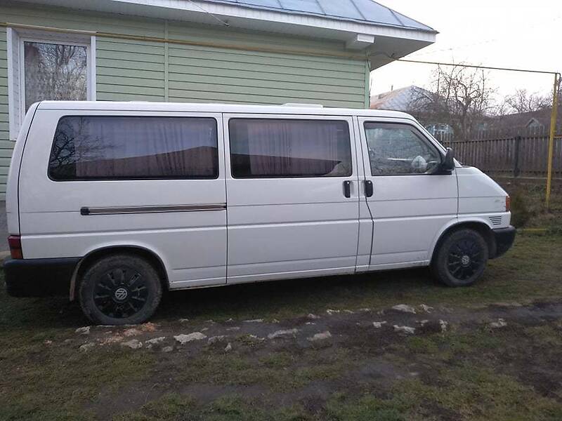 Минивэн Volkswagen Transporter 1996 в Кельменцах