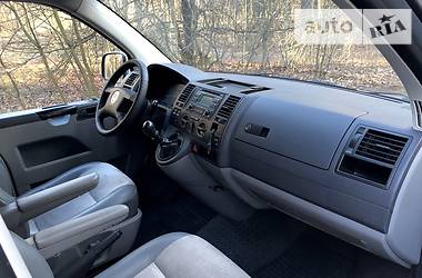 Грузопассажирский фургон Volkswagen Transporter 2006 в Киеве