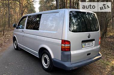 Грузопассажирский фургон Volkswagen Transporter 2006 в Киеве