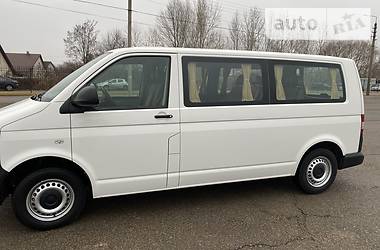 Грузопассажирский фургон Volkswagen Transporter 2015 в 