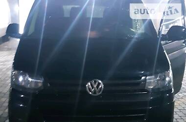 Вантажопасажирський фургон Volkswagen Transporter 2011 в Іршаві