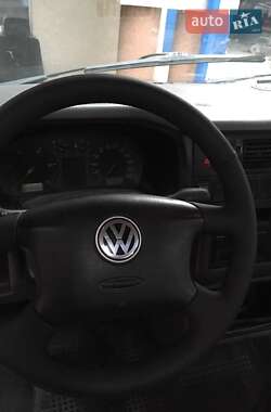 Минивэн Volkswagen Transporter 2002 в 