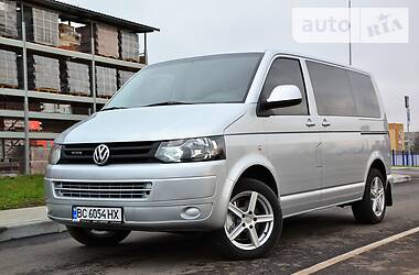 Універсал Volkswagen Transporter 2012 в Дрогобичі