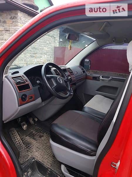 Грузопассажирский фургон Volkswagen Transporter 2004 в Каменец-Подольском