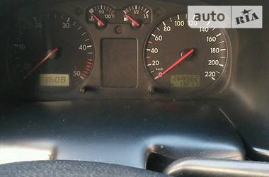 Минивэн Volkswagen Transporter 2000 в 