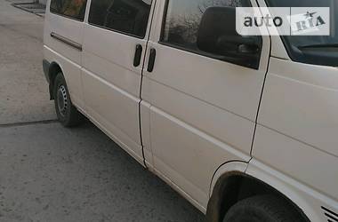 Минивэн Volkswagen Transporter 2000 в 