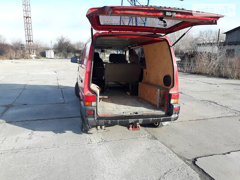 Мінівен Volkswagen Transporter 2001 в Одесі