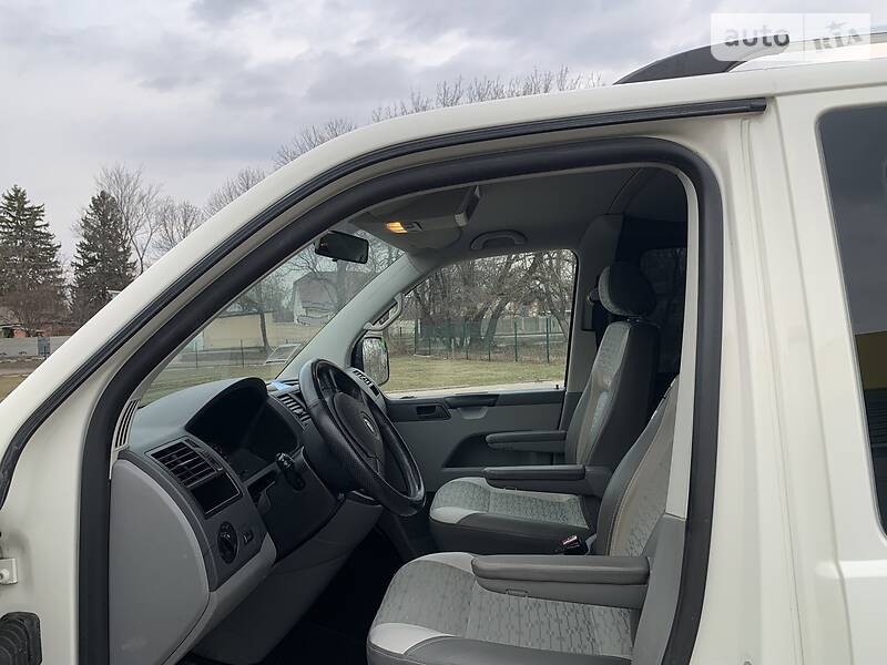 Минивэн Volkswagen Transporter 2007 в Прилуках