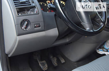 Мінівен Volkswagen Transporter 2006 в 