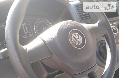 Мінівен Volkswagen Transporter 2011 в 