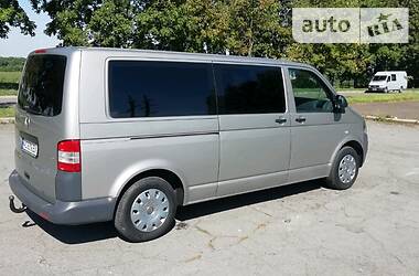 Вантажопасажирський фургон Volkswagen Transporter 2012 в 