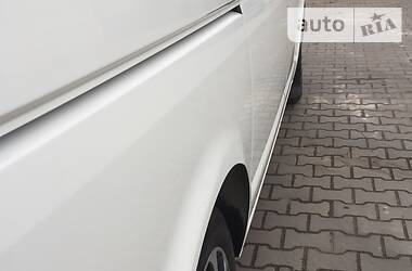 Універсал Volkswagen Transporter 2004 в 
