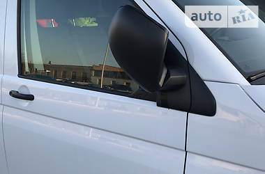 Вантажопасажирський фургон Volkswagen Transporter 2015 в  фото 30 Вантажопасажирський фургон Volkswagen Transporter 2015 в