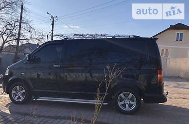 Мінівен Volkswagen Transporter 2004 в 