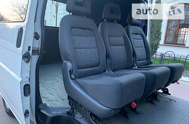 Мінівен Volkswagen Transporter 2002 в 