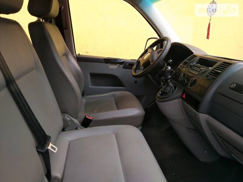 Volkswagen Transporter 2004 в Рівному