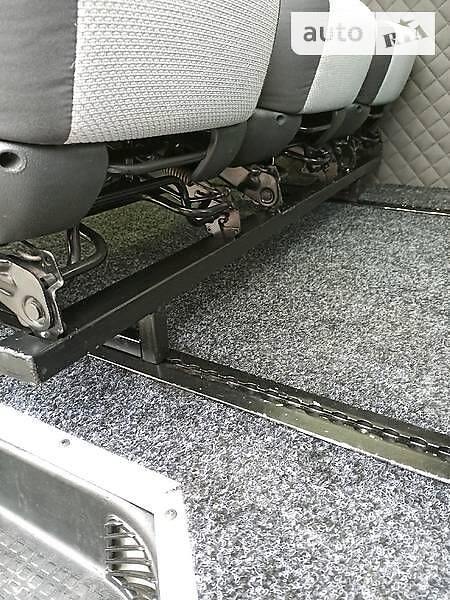 Грузопассажирский фургон Volkswagen Transporter 2001 в Коломые