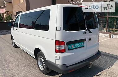  Volkswagen Transporter 2012 в 