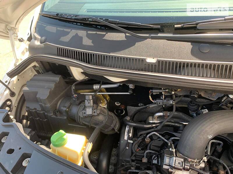 Volkswagen Transporter 2012 в Виноградове