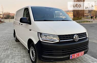 Мінівен Volkswagen Transporter 2015 в 