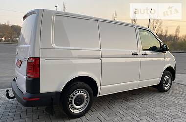Мінівен Volkswagen Transporter 2015 в 
