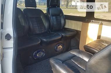 Вантажопасажирський фургон Volkswagen Transporter 2004 в 
