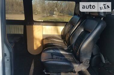 Вантажопасажирський фургон Volkswagen Transporter 2004 в 