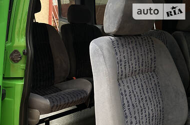 Мінівен Volkswagen Transporter 2007 в 