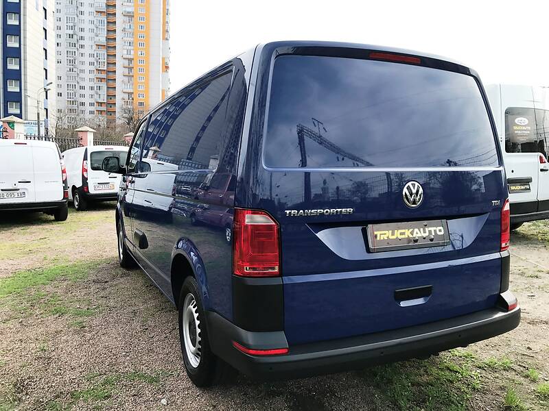 Вантажопасажирський фургон Volkswagen Transporter 2016 в Одесі