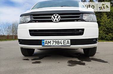 Мінівен Volkswagen Transporter 2010 в 