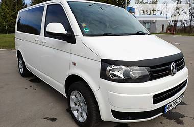 Мінівен Volkswagen Transporter 2010 в 