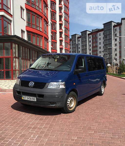 Мінівен Volkswagen Transporter 2004 в Івано-Франківську
