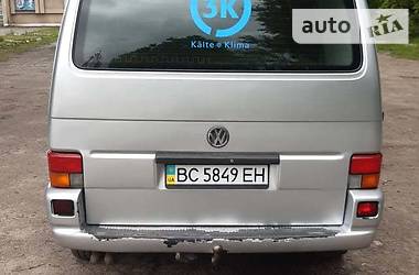 Грузовой фургон Volkswagen Transporter 2002 в Золочеве