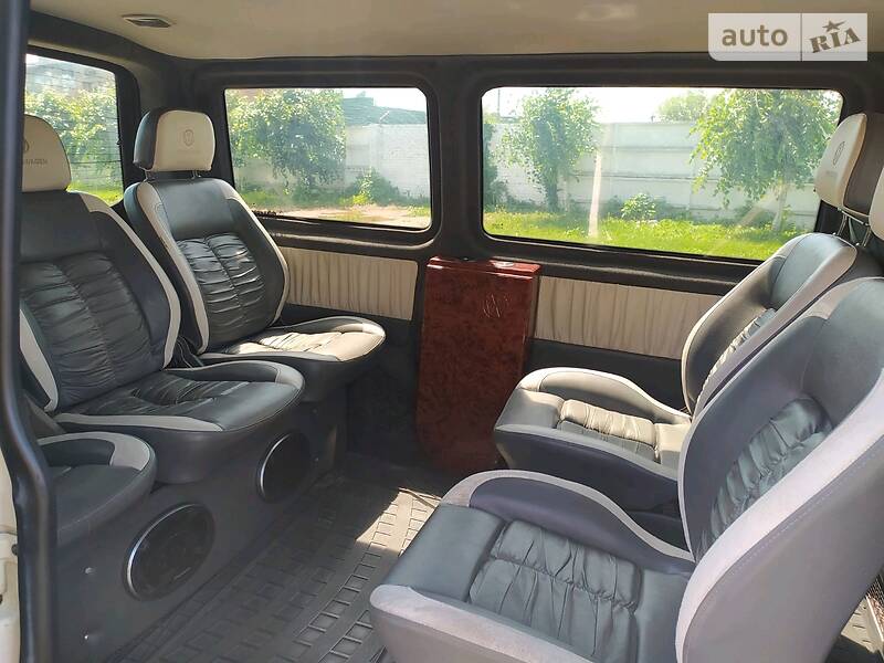 Минивэн Volkswagen Transporter 2003 в Василькове