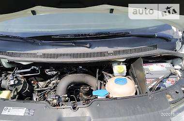 Мінівен Volkswagen Transporter 2010 в 